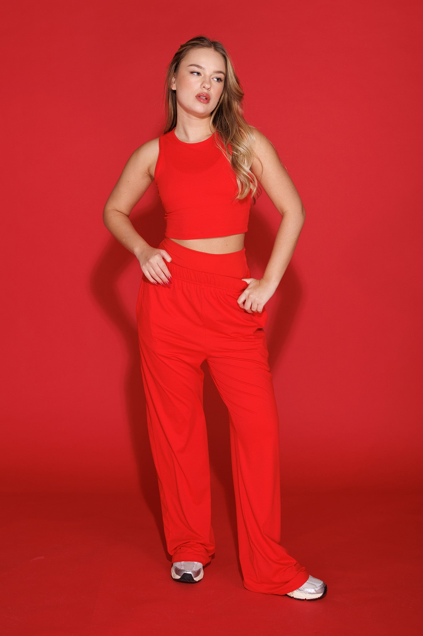 YALU Straight-Leg Pants – FIRE RED