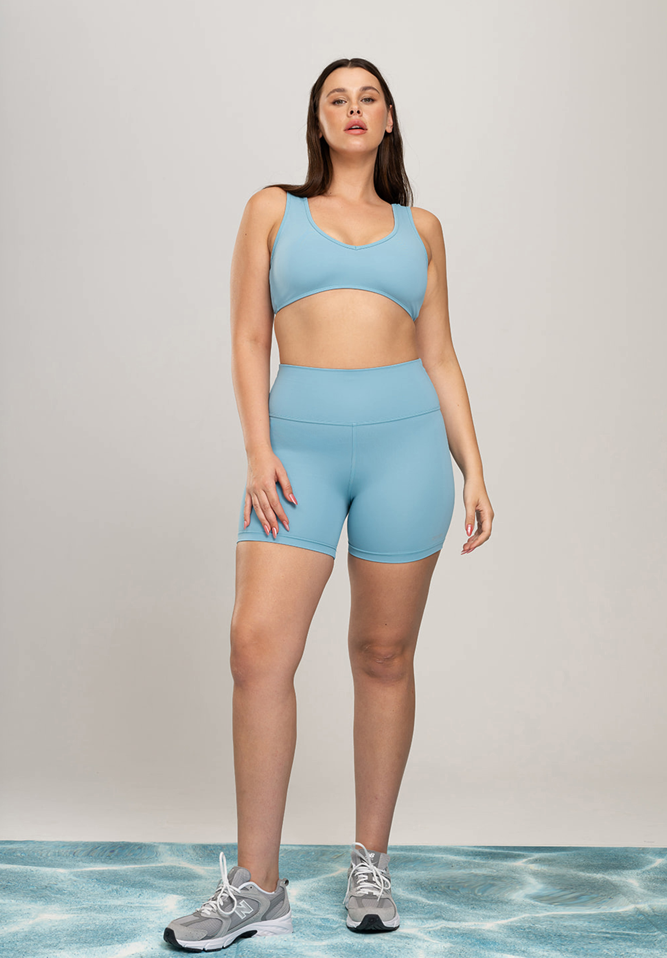 Top YALUUP.PRO V-Neck - RIVER MIST