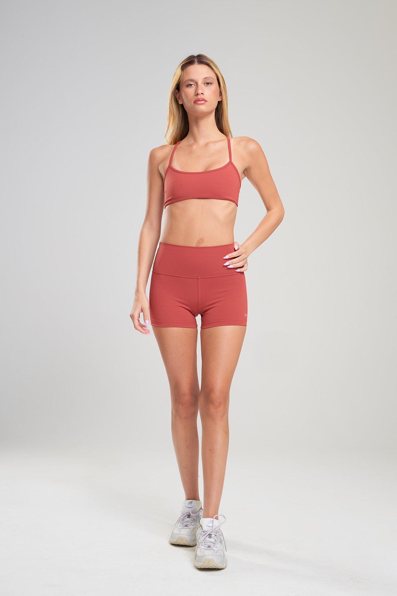 YALUUP.PRO Cross-Back Top – Mars Red