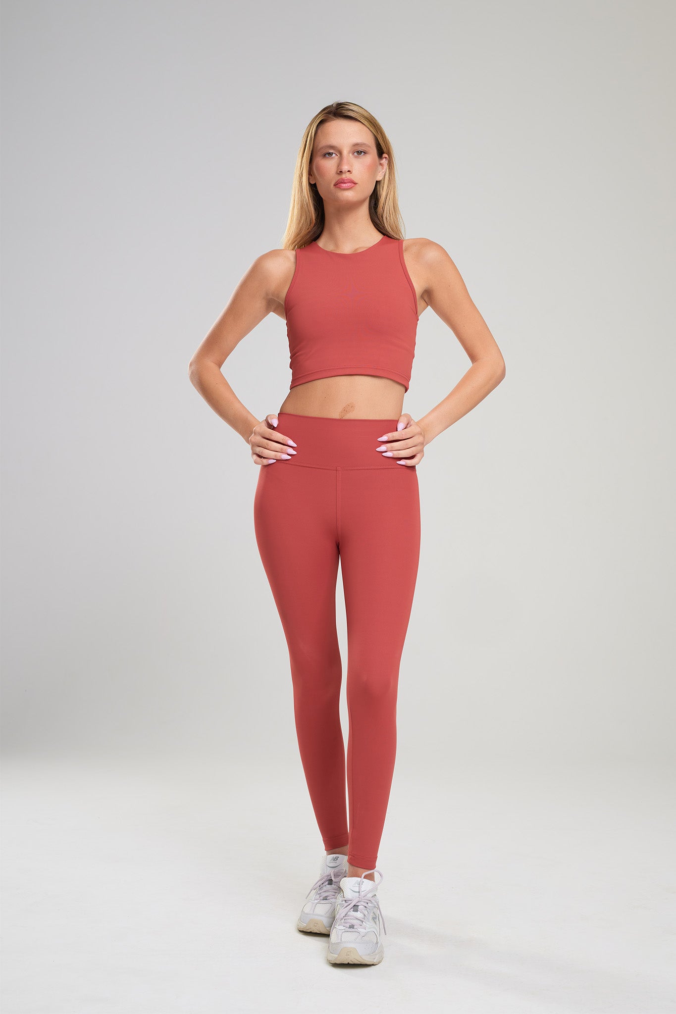 YALUUP.PRO Crop Top - Mars Red