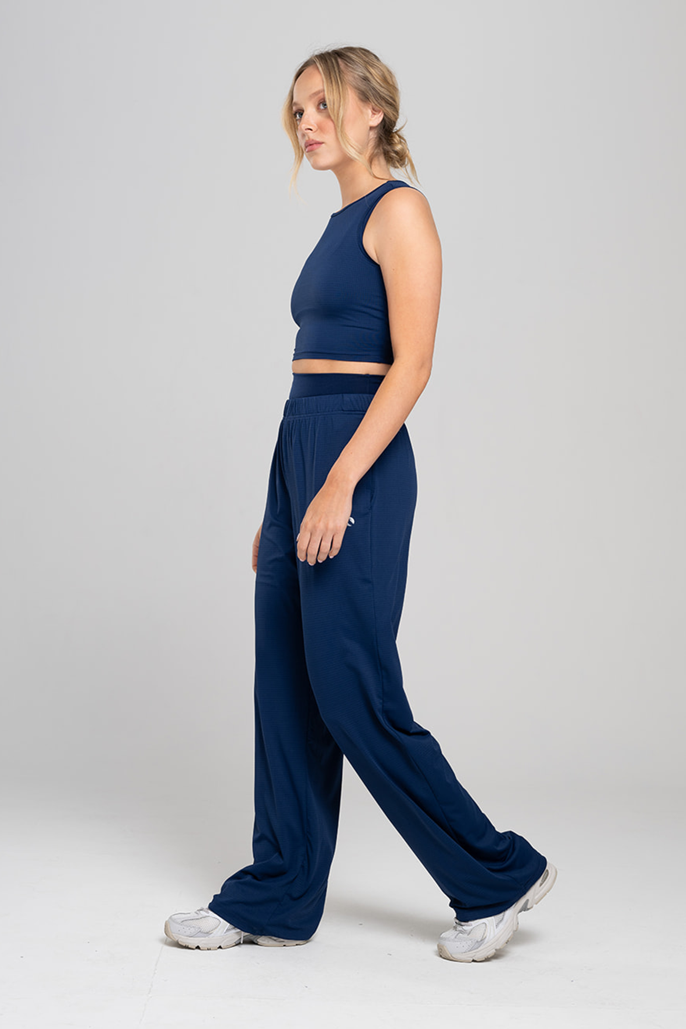 YALU Straight-Leg Pants – DARK BLUE