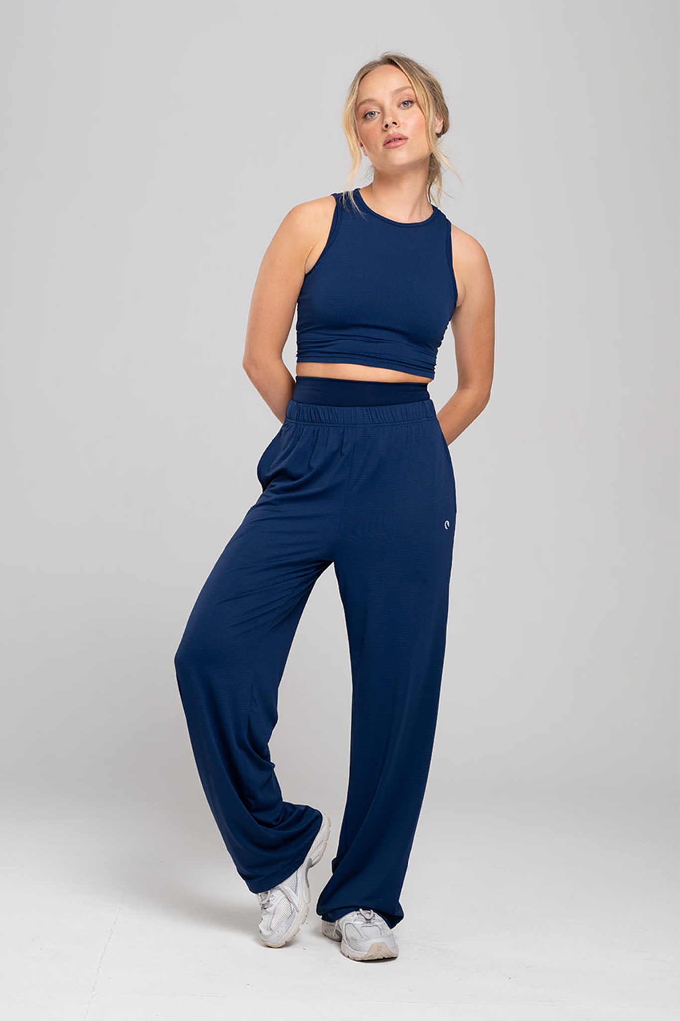 YALU Straight-Leg Pants – DARK BLUE