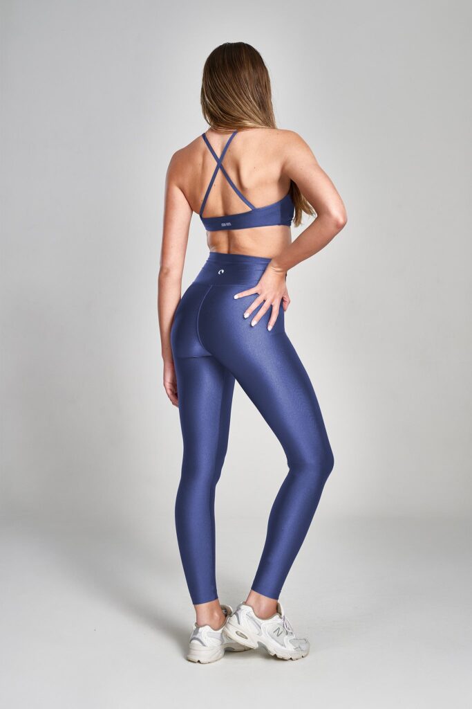 Mali Ukršteni Top Lirux Indigo